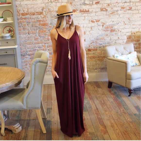 Dresses & Skirts - Burgundy V neck cami dress